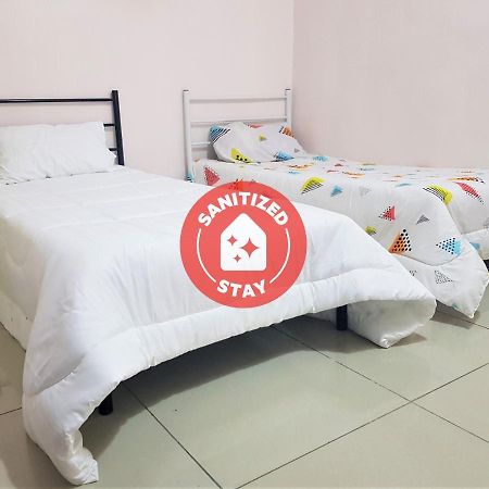 Oyo Home 90250 Sutera Wangi 3Bhk Apartment Ayer Keroh Exterior foto
